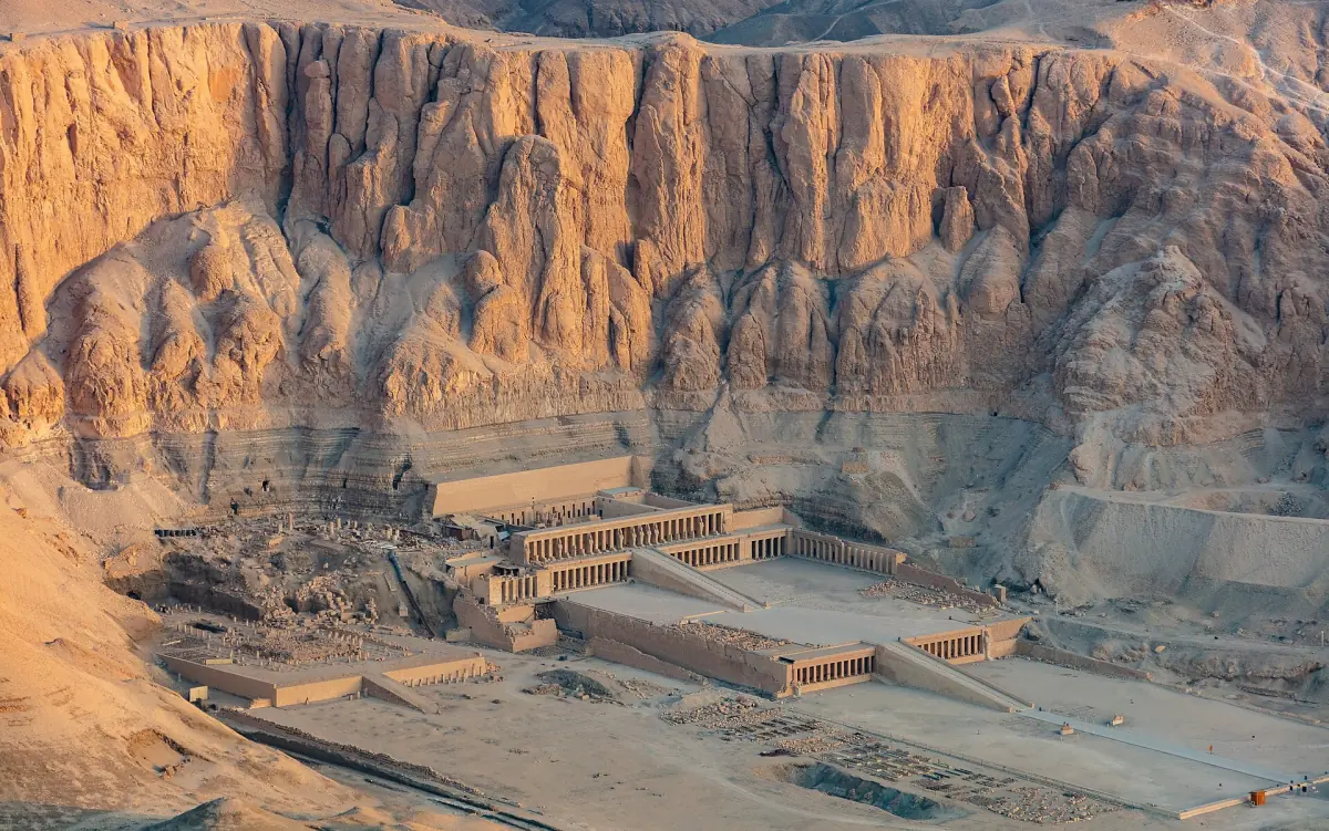 The temple of Hatshepsut below the cliffs at Deir el-Bahari